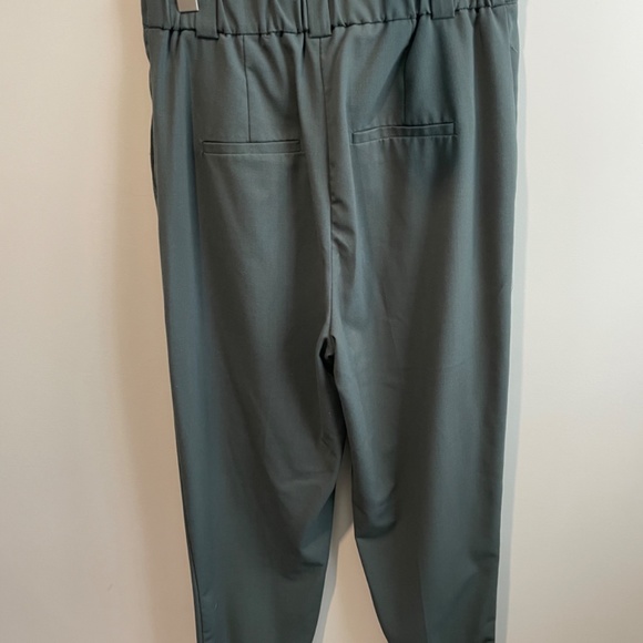 Relaxed fit high rise pleated pants M sage green - Picture 2 of 2